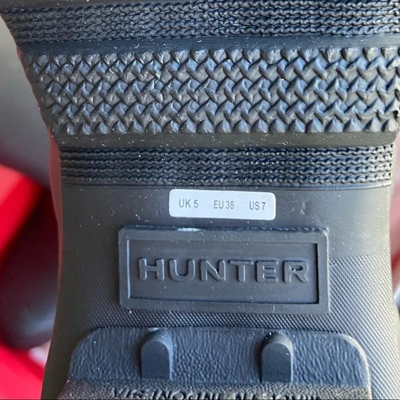 SOLD - NIB Hunter Tall Rain-boots- Black Women’s Size 7 - Picture 12 of 12
